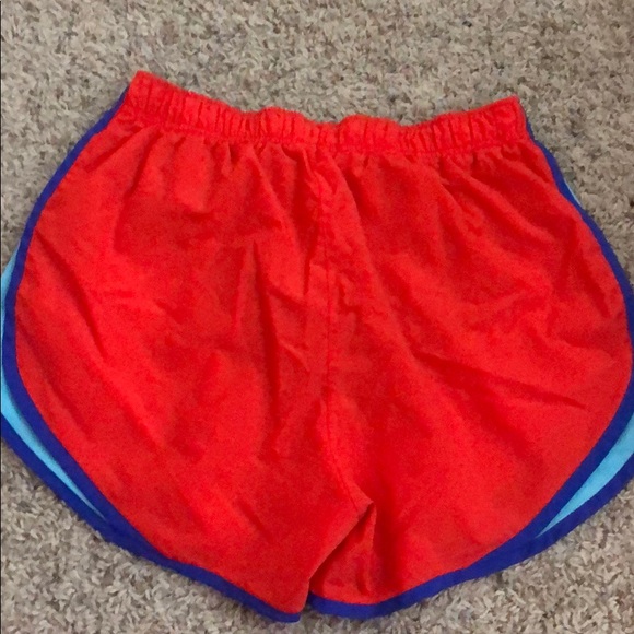 Nike athletic shorts - Picture 3 of 3